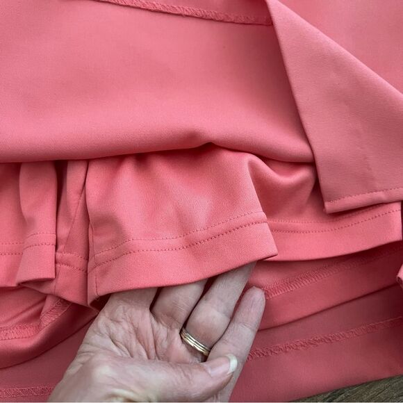 EP Pro Golf Skort Salmon Pink Size 4
pocket, Side Zipper, side slit. - Picture 6 of 15